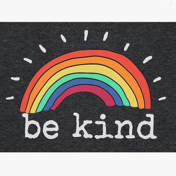 NWT 🦋 "BE KIND" Cotton blend tee | Small - Picture 4 of 8